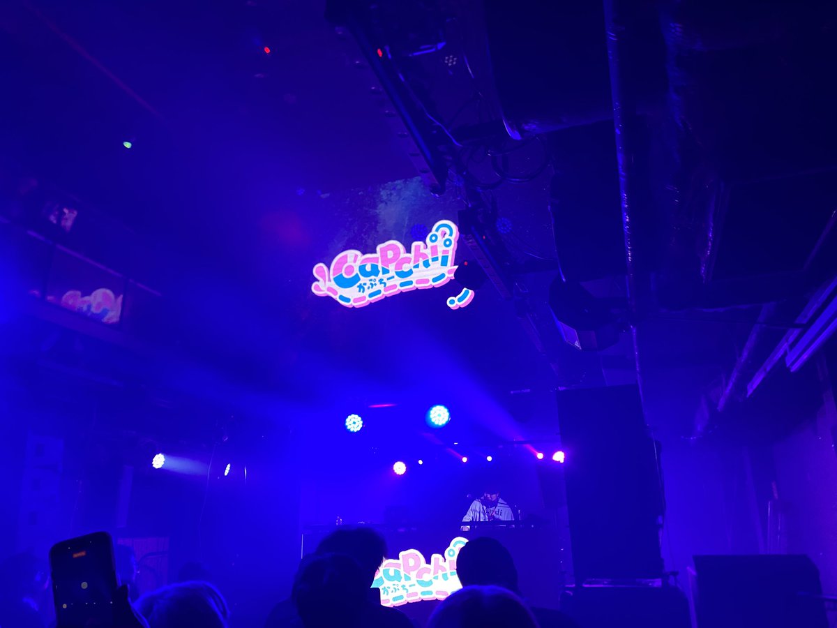 ゆーぴょんとおすし tweet media