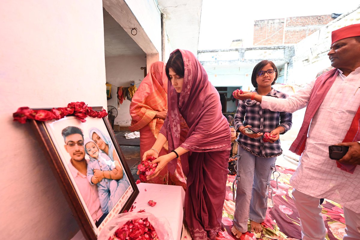 dimpleyadav's tweet photo. https://t.co/U14ExDbc0n