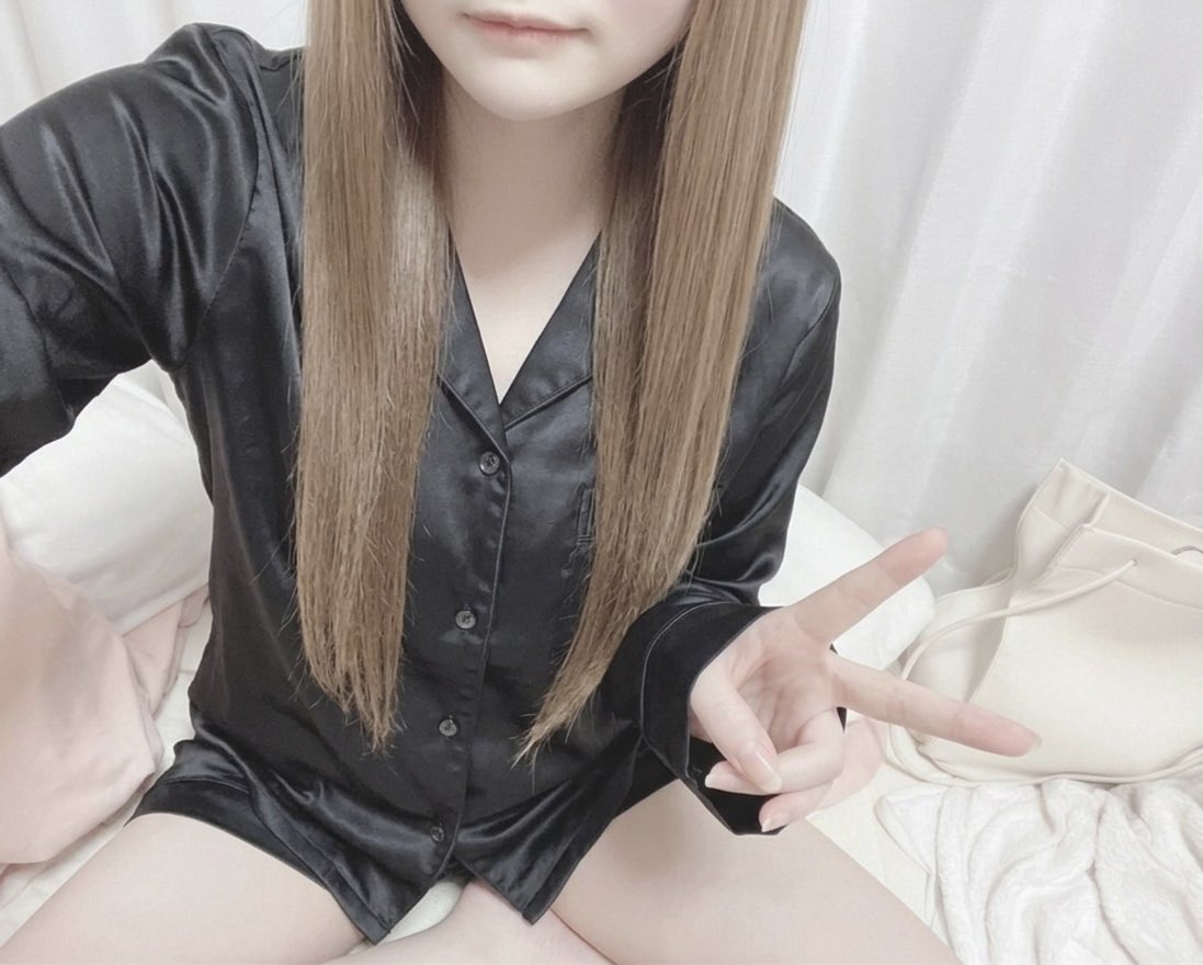 このみ tweet media