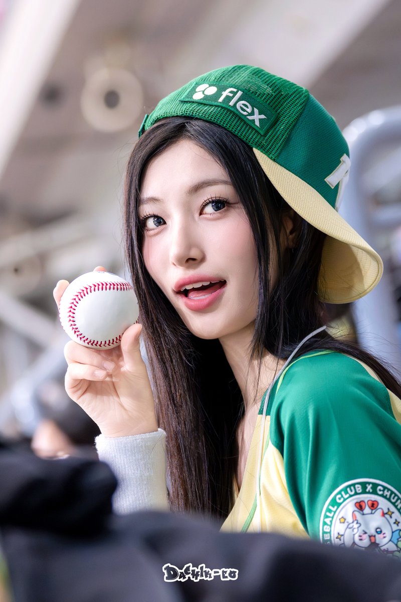 dachik_eo's tweet image. 260412 ODDYOUTH (오드유스)  - 키움 승리 요정            
#ODDYOUTH #SUMMER #써머