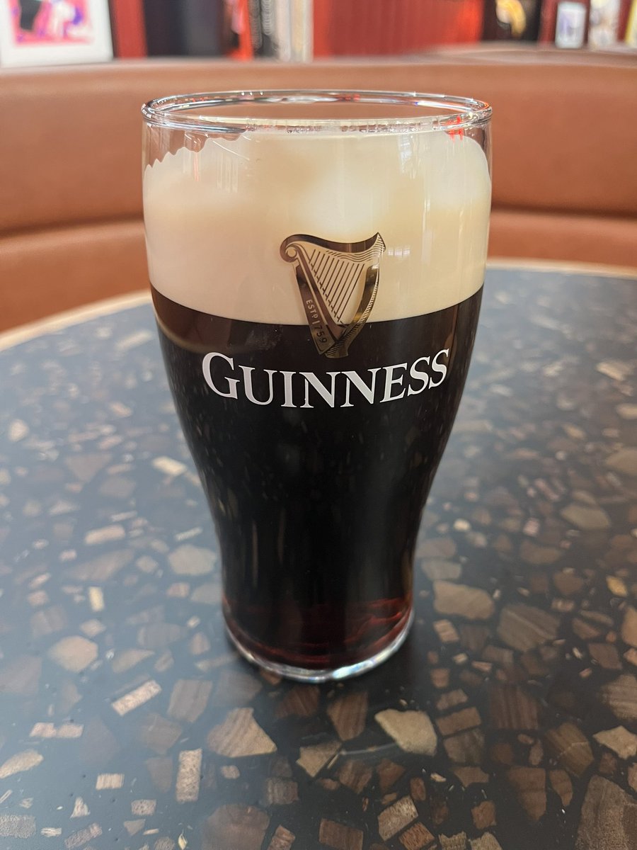 Claus Bach tweet media