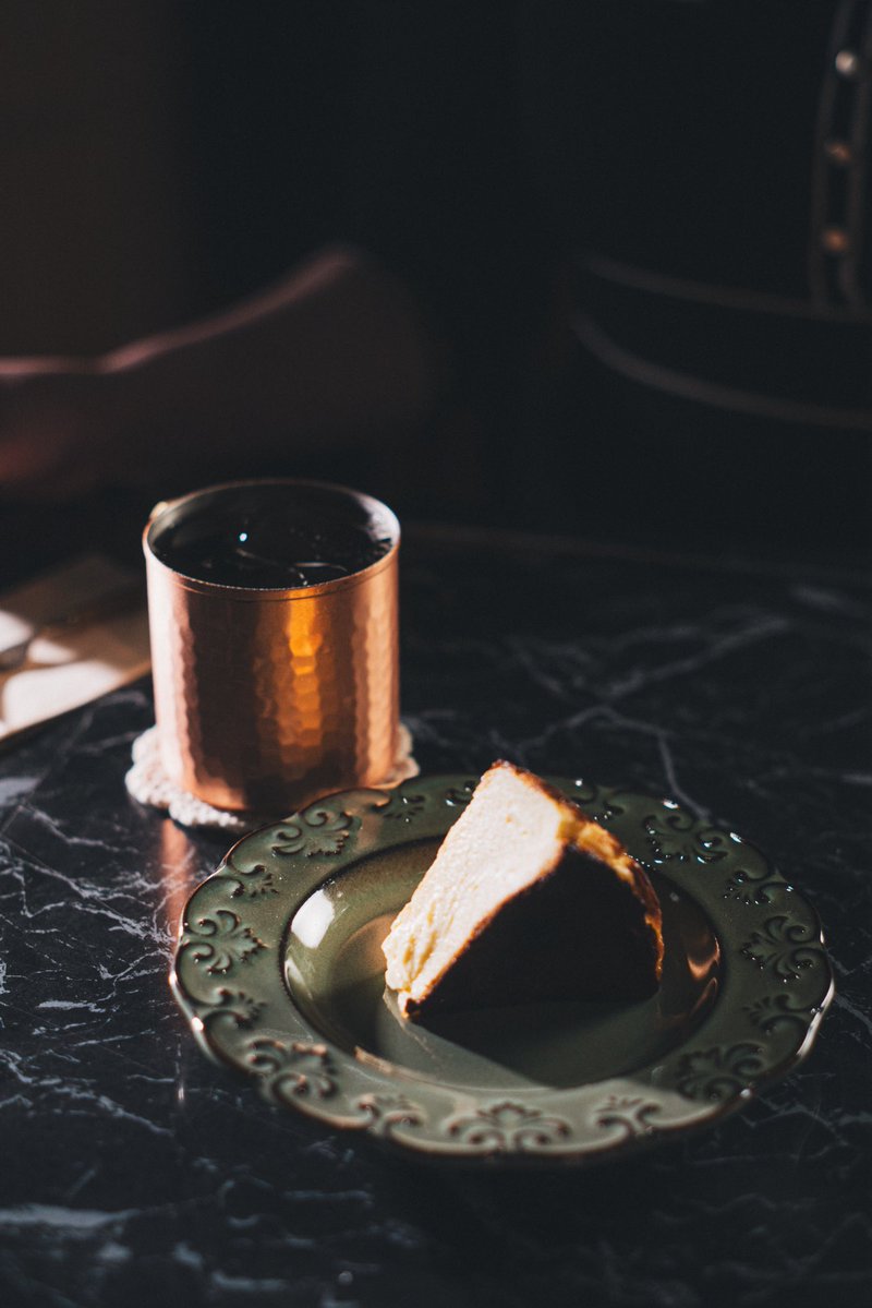 深夜の喫茶店 mew tweet media