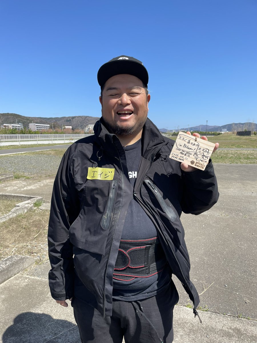 カナ @ picnic earth tweet media