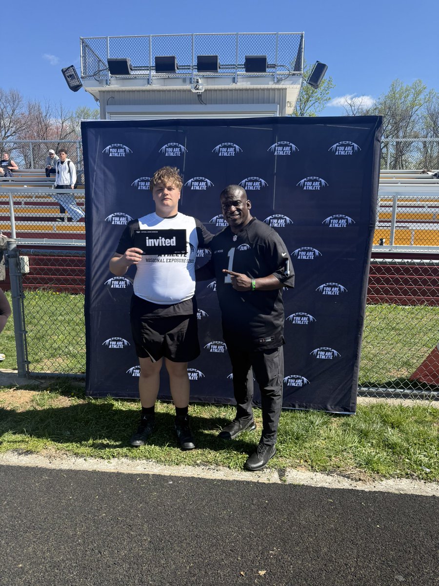 BigBender66's tweet photo. Good time yesterday with @youareathlete at their Baltimore camp. Competing, learning and improving is always a good thing! Honored to receive lineman MVP and an invite to Houston. https://t.co/8d2CdMad5D