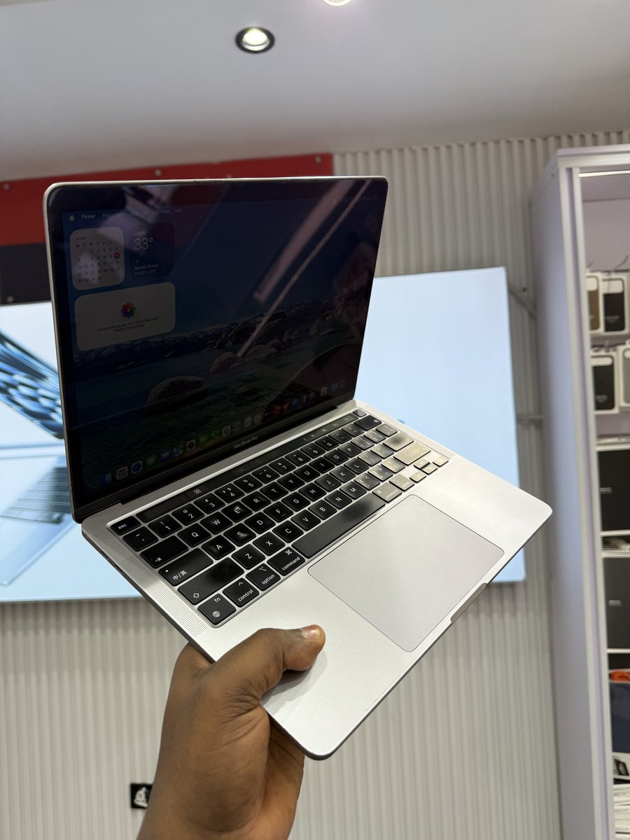 telsoft_hub's tweet photo. 💻 MacBook Pro 13″ (M1, 8GB / 256GB) — ₦680,000 ⚡
Clean used | 🔋 100% Battery Health | ⚡ Cycle Count: 59

Smooth performance for work, school & everyday use 💯

🏬 Telsoft Hub Shop 12, Cappador Center, Banex Plaza, Alexandria cresent Wuse 2, road between new and old banex Abuja (Above Tulip, beside Jaiz Bank)
📞 0916 987 7111