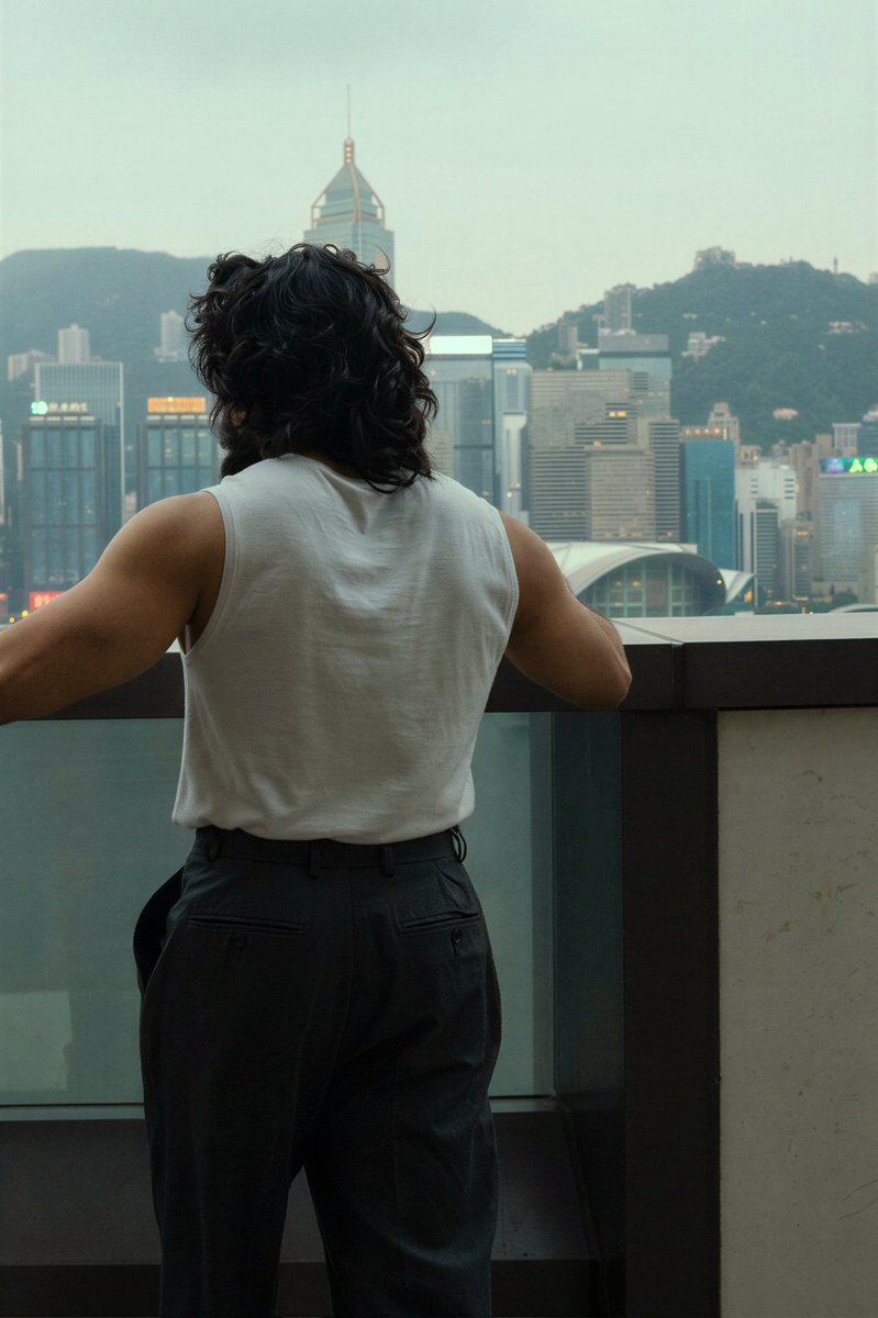 whynotcinemass_'s tweet image. Earlier, #JrNTR featured on the cover of Esquire India during #War2 promotions.

Now, Mega Power Star #RamCharan takes the spotlight on Esquire India. 🔥

@AlwaysRamCharan #PEDDI