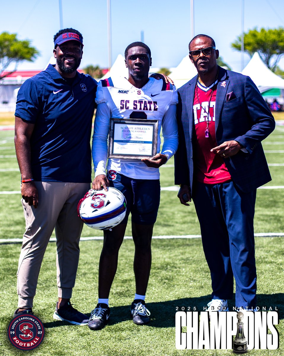 SCState_Fb's tweet image. #GoDogs

Your HBCU NATIONAL CHAMPION FOOTBALL BULLDOGS closed out Spring Ball the right way… by RECOGNIZING THE GRIND.

10 DAWGS.
10 POSITIONS.
ONE STANDARD.

These Bulldogs showed up EVERY DAY…
Put in the EXTRA WORK…
And proved what it means to RAISE THE BAR.