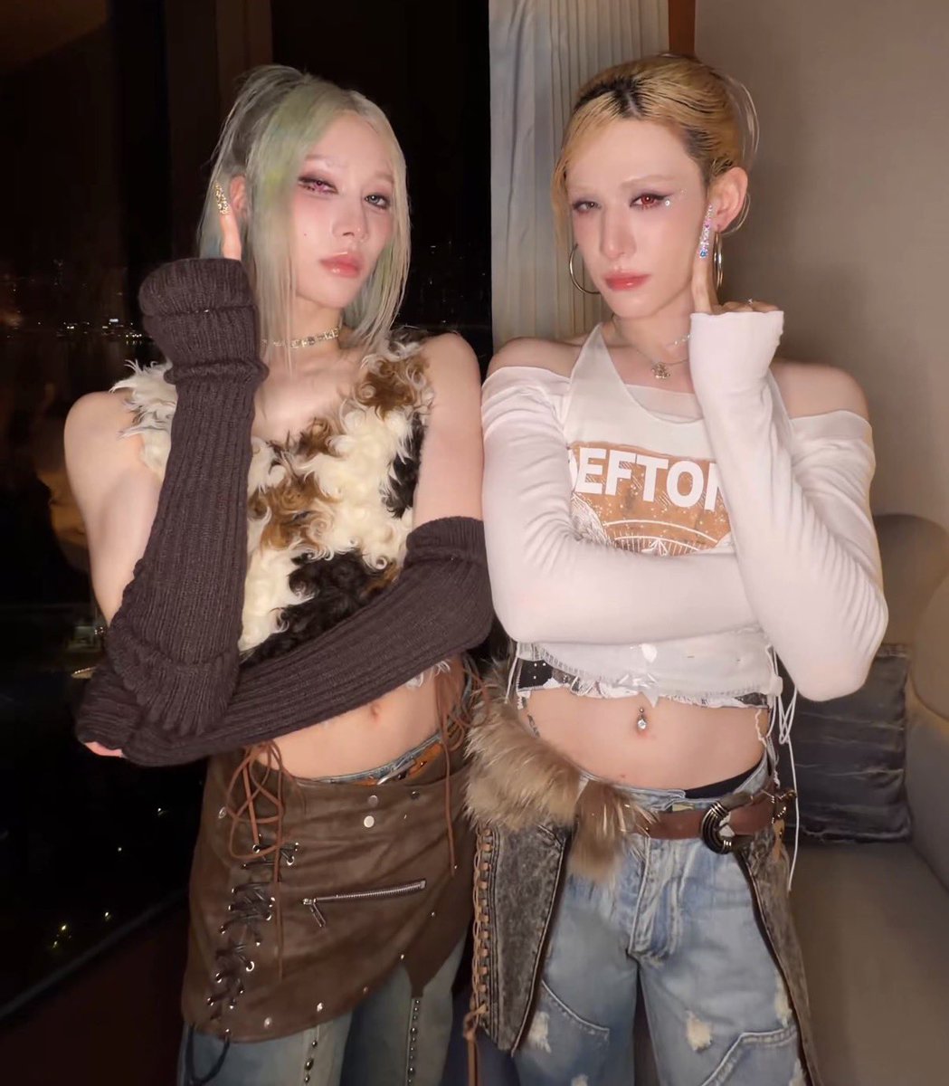 lacey :-P tweet media