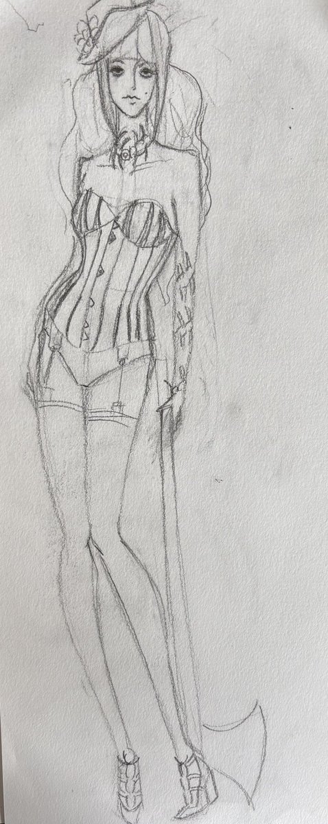 Sketch from a few days ago where I was thinking a lot about centipedes 
So I drew some stuff with centipede motifs
I ended up smudging too much so it didn’t get painted
