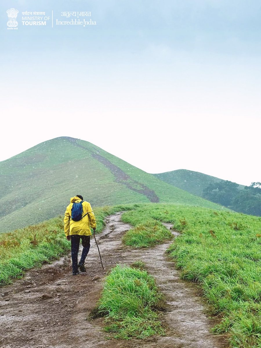 incredibleindia's tweet image. Cradled in the Western Ghats of #Karnataka’s Chikkamagaluru district, Netravati Peak invites you on a journey through the lush Kudremukh mountain range. As you ascend, the landscape unfolds into sweeping vistas of rolling hills and forested valleys, leaving you with indelible