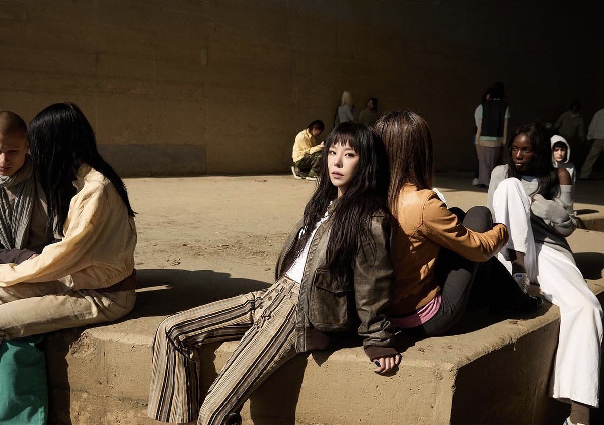 wheein pics tweet media