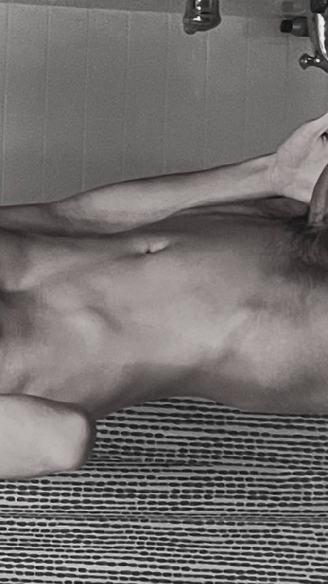 brocco-lly tweet media