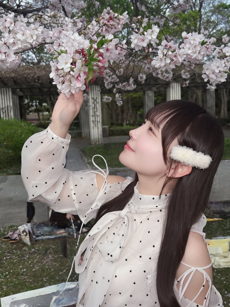 ひなの［Axelight］ tweet media