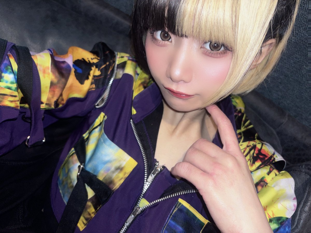 勇気凛凛 【d.i.s】 tweet media