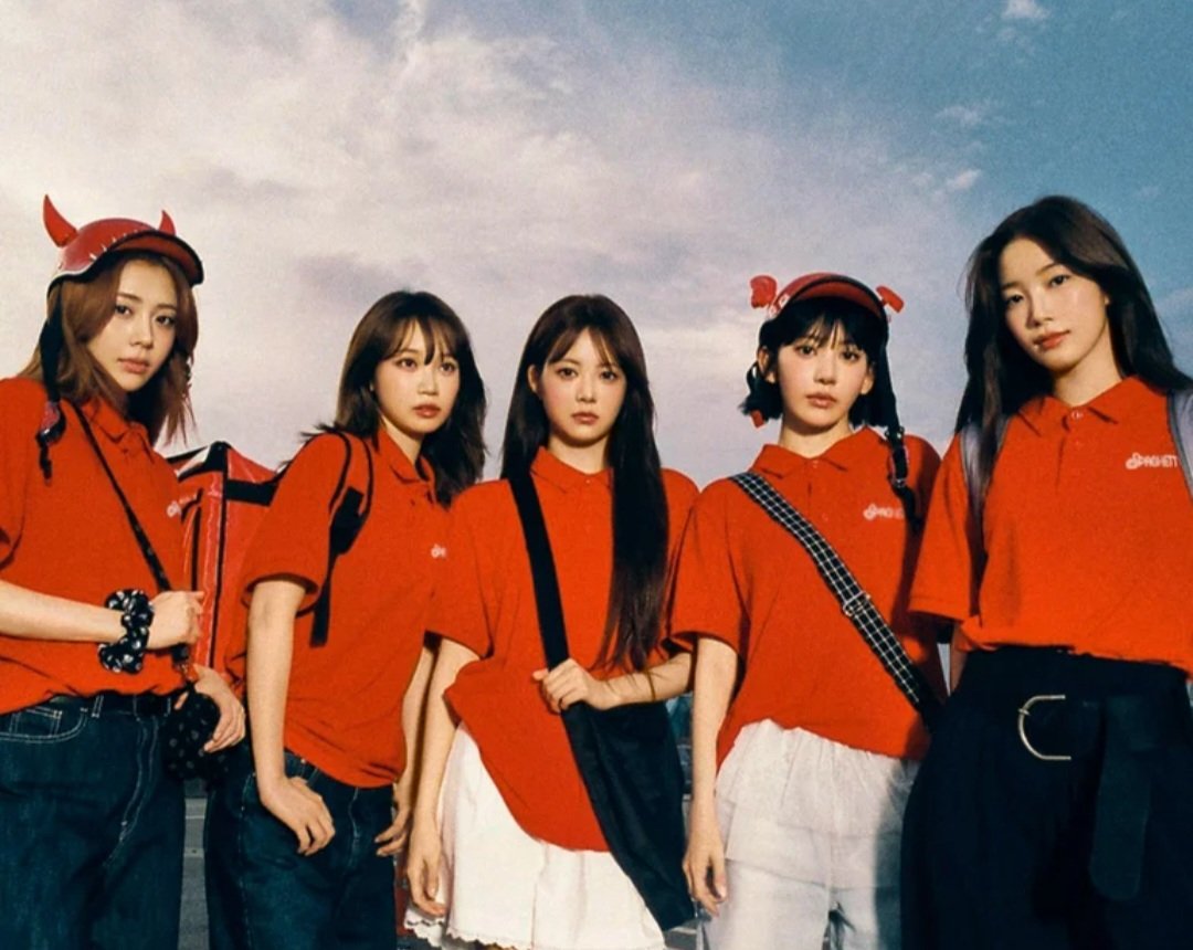 About Music tweet media