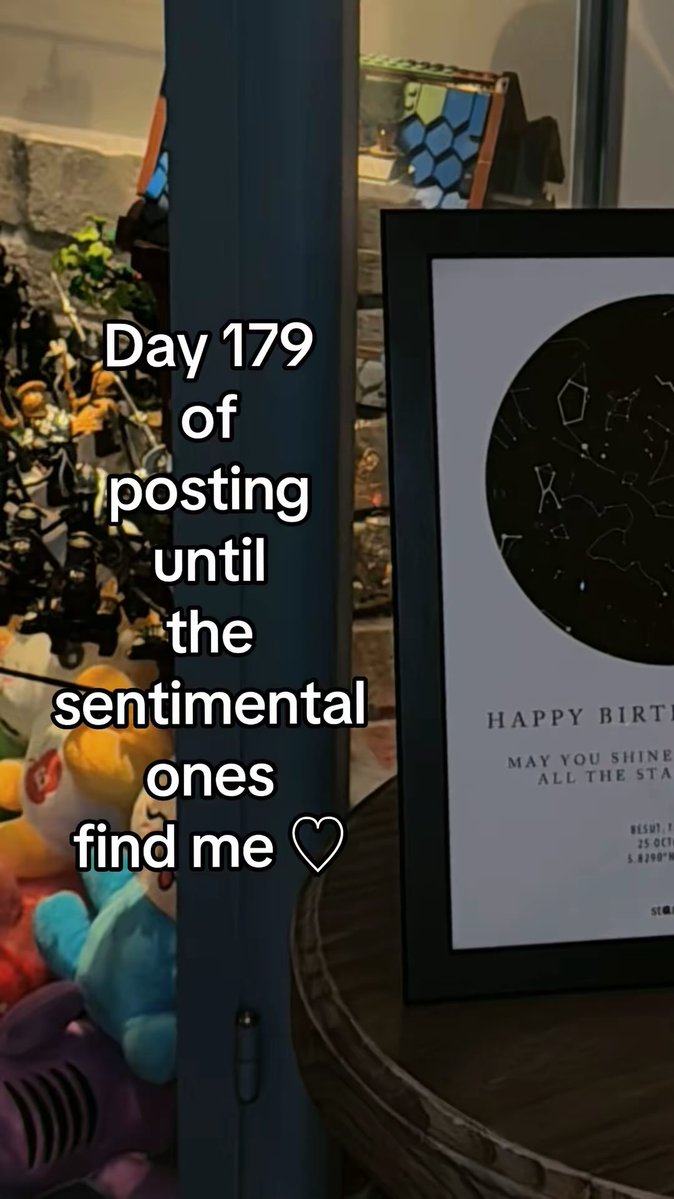 astargeizerpro's tweet image. Day 179 of posting until the sentimental ones find me ♡ 

A forever memory for the day their light came into this world. For the soul that shines brighter than the whole night sky 💛✨

#starmap #custommade #sentimental #giftideas #bintang