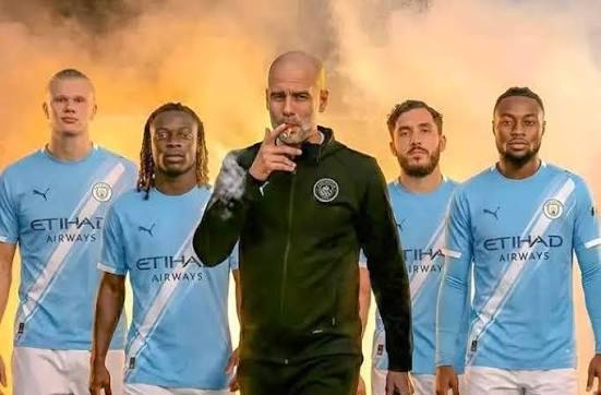EoPius's tweet photo. @ManCity @PepTeam Manchester City should seek to exploit Chelsea shaky buildup play and vulnerability to high pressing.
They should specifically target Rob Sanchez, who has struggled with passing accuracy. https://t.co/ru7lgs1V2t