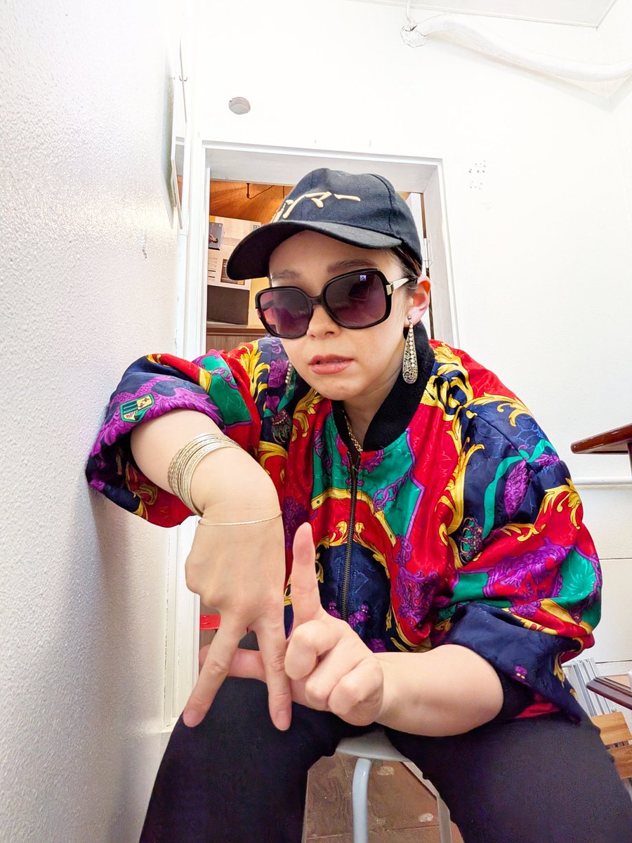 林家つる子 tweet media