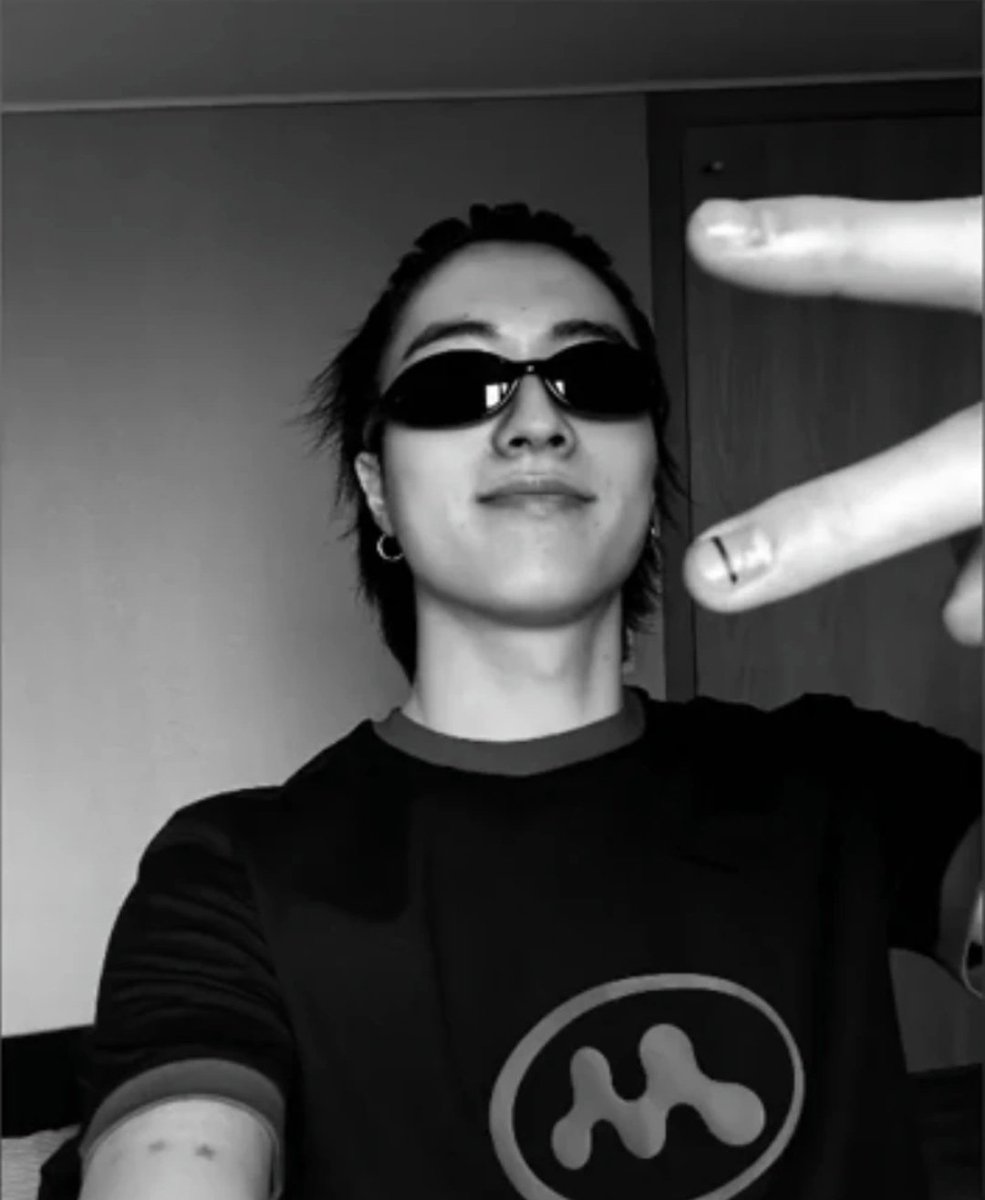 ้ญ, ๐ต๐๐๐๐ ๐ tweet media