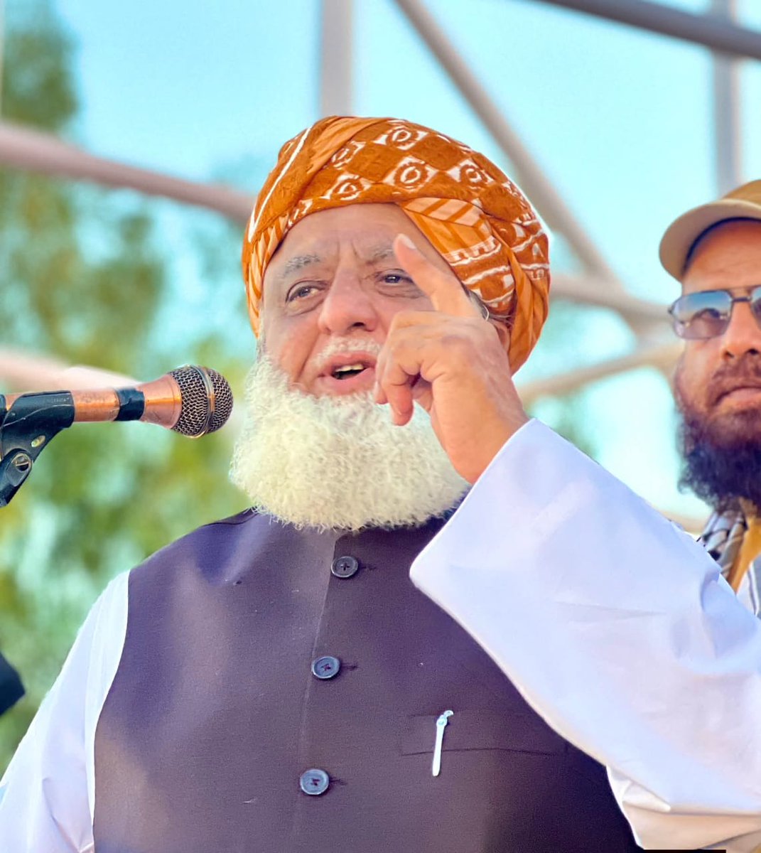 Rafi Ul Haq Farooqi tweet media