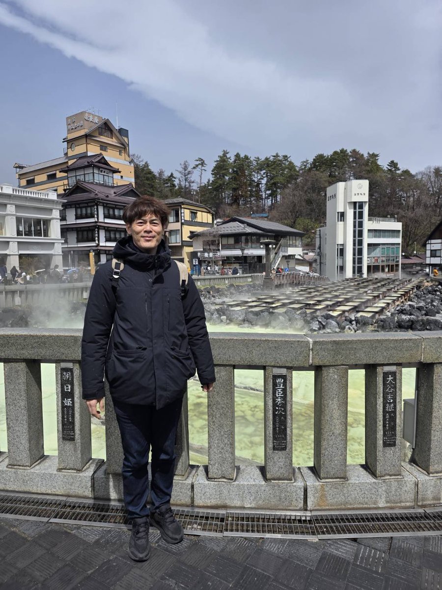 magicmiyamo's tweet photo. 仕事の合間をぬって、草津温泉に行ってきました。リフレッシュ出来ました^_^
https://t.co/TpY9V82xBg
#エコマジック　#エコマジシャン https://t.co/tsQ1GsrWpX