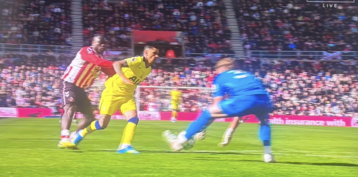 avathfc's tweet image. The Rob Jones files