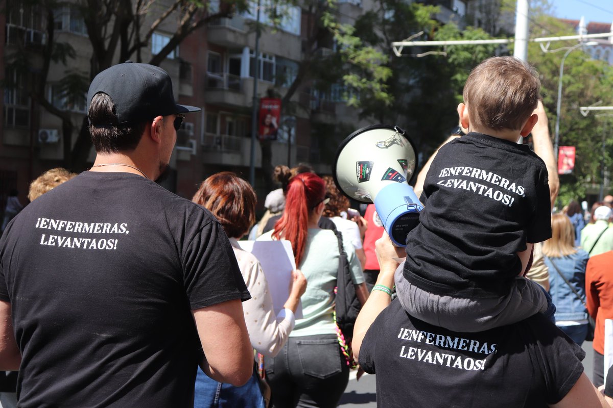 Marea Blanca Sevilla tweet media