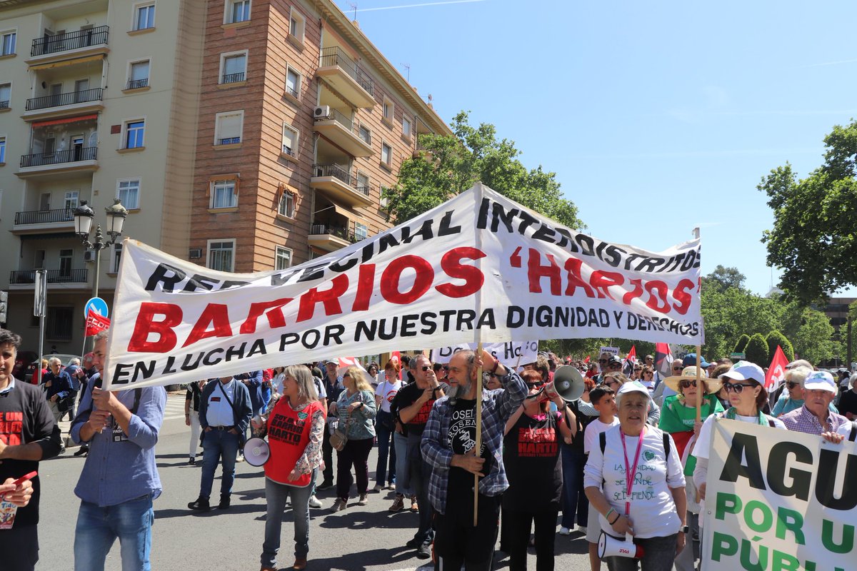 Marea Blanca Sevilla tweet media