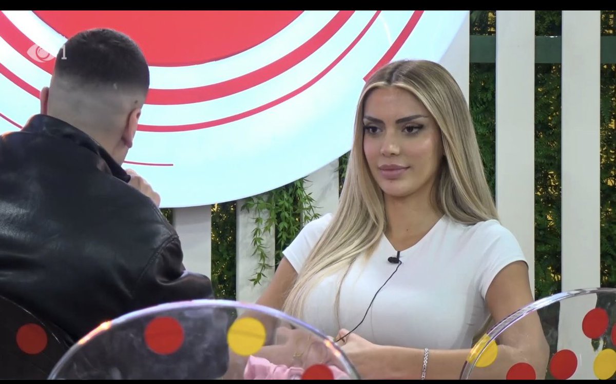 💜♥️ tweet media