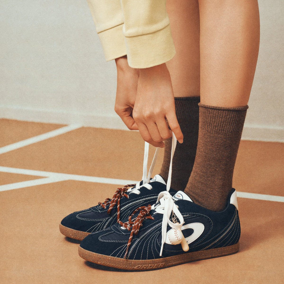 وسيطة | NR📦 tweet media