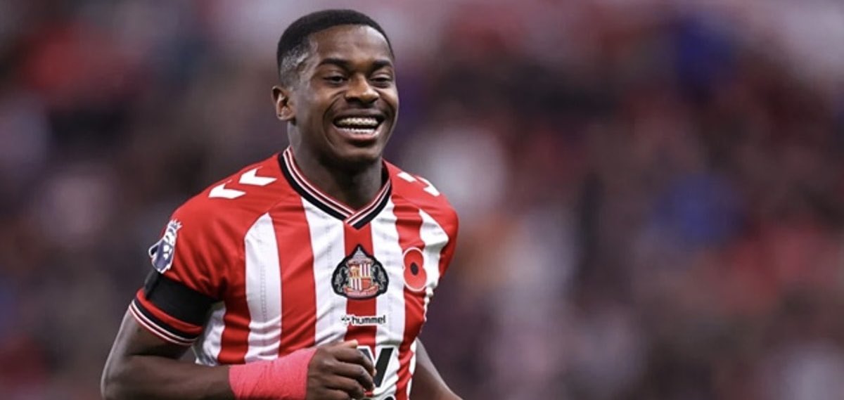 NajimMedini's tweet image. Victoire méritée pour Sunderland qu’a globalement dominé la rencontre, ce sont eux qui ont dicté le rythme. Le logiciel Le Bris est parfaitement assimilé. Brobbey joue vraiment bien avec son corps très dur de défendre vs lui, excellente 2nd période de Noah Sadiki.