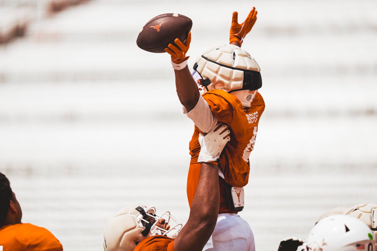 Texas Football tweet media
