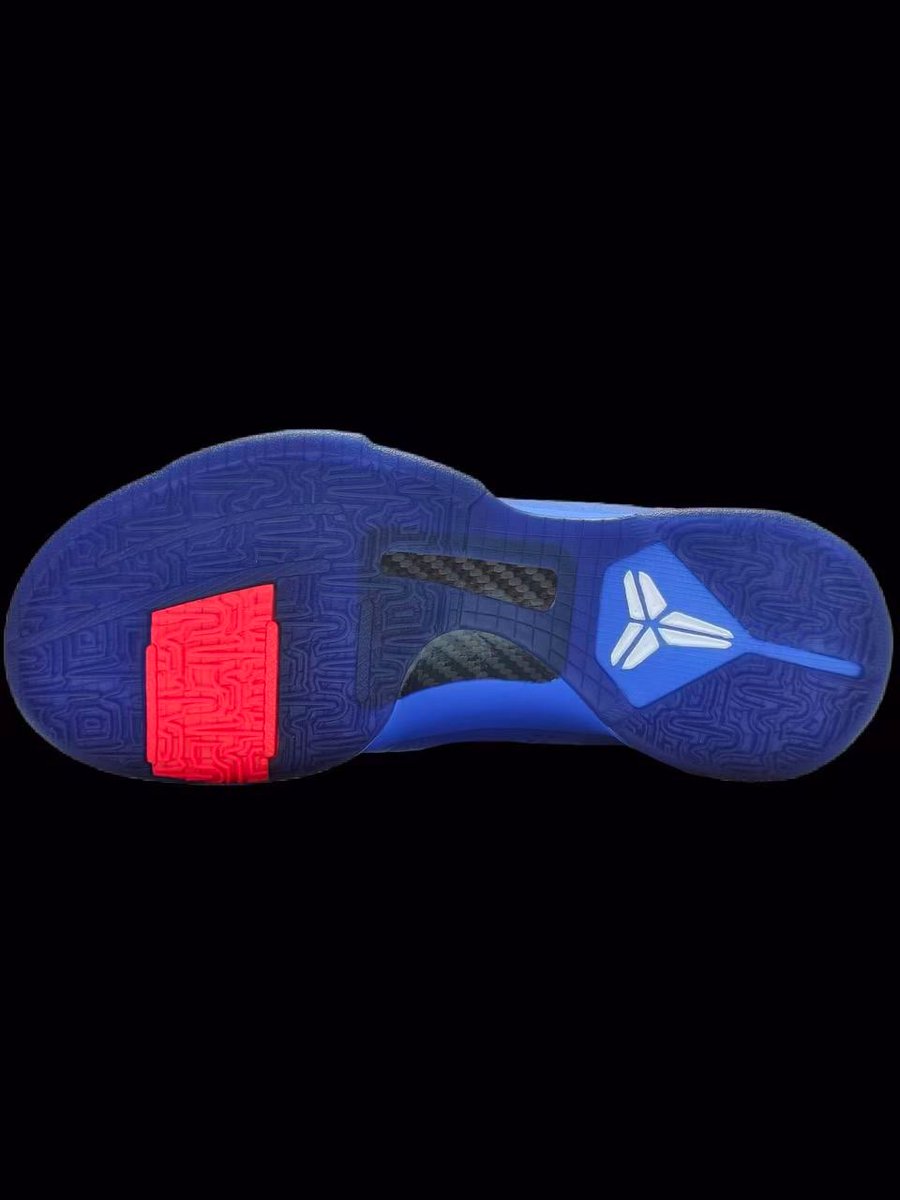 JustFreshKicks tweet media