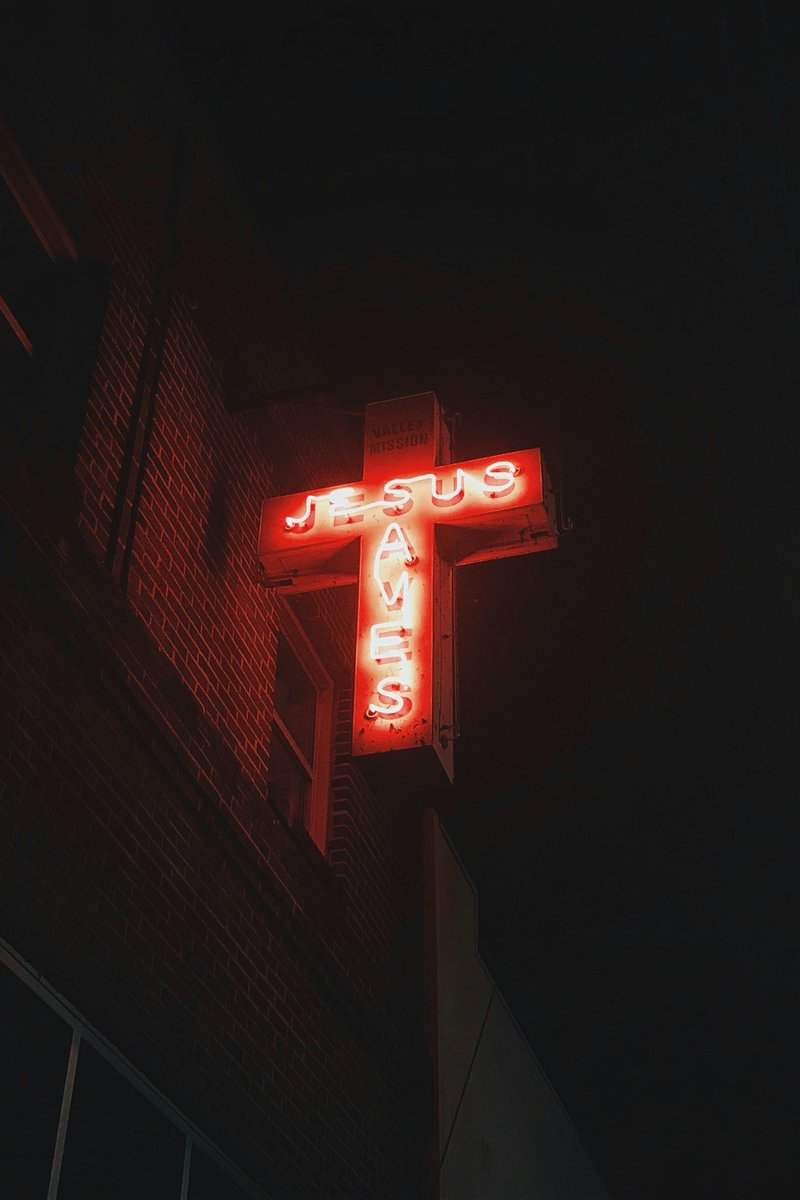 thewardoll's tweet photo. "Come to me, all you who are weary and burdened, and I will give you rest."
Jesus the Christ https://t.co/lJzznrzDEf