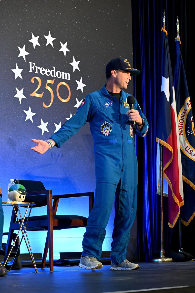 madi ☠︎ tweet media