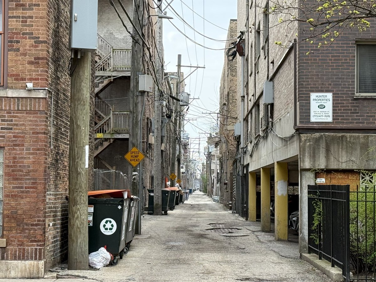 Midwest Antiquarian tweet media