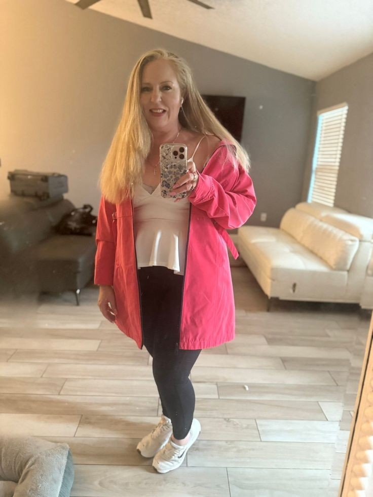 alaamaha's tweet photo. It's Sunday all around the world 🥰🥰 https://t.co/GdnU7QIWDI