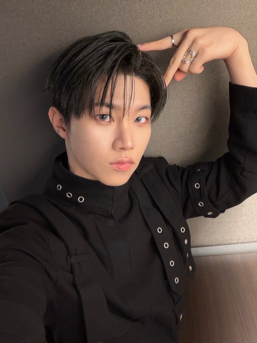 xikers JP tweet media