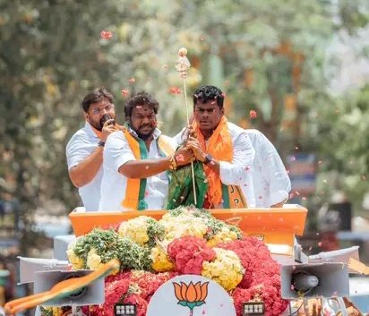 தீபா 💃🚩 tweet media