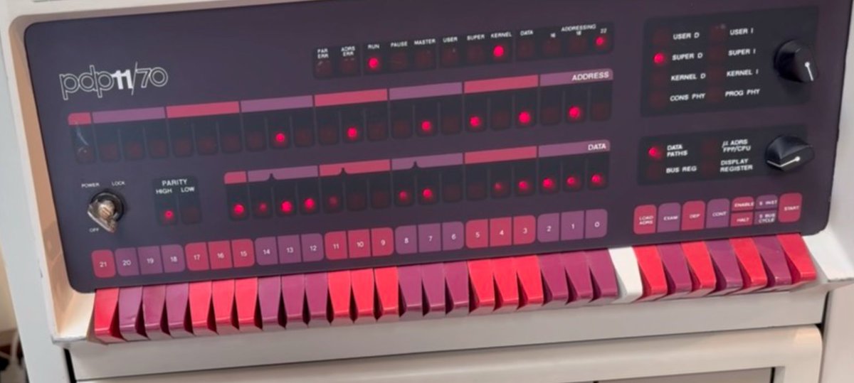 Dave W Plummer tweet media