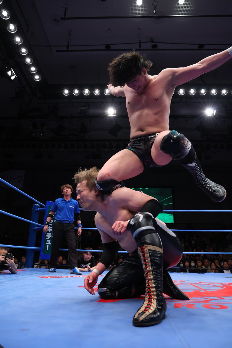 anzai_AJPW's tweet image. 後楽園ホール大会ありがとうございました

開幕戦は黒星スタート

クソ悔しいけど、潮﨑豪との戦いはとても楽しかった

チャンピオン・カーニバルはまだまだこれから
下向いてる暇はない

#ajpw #CC2026