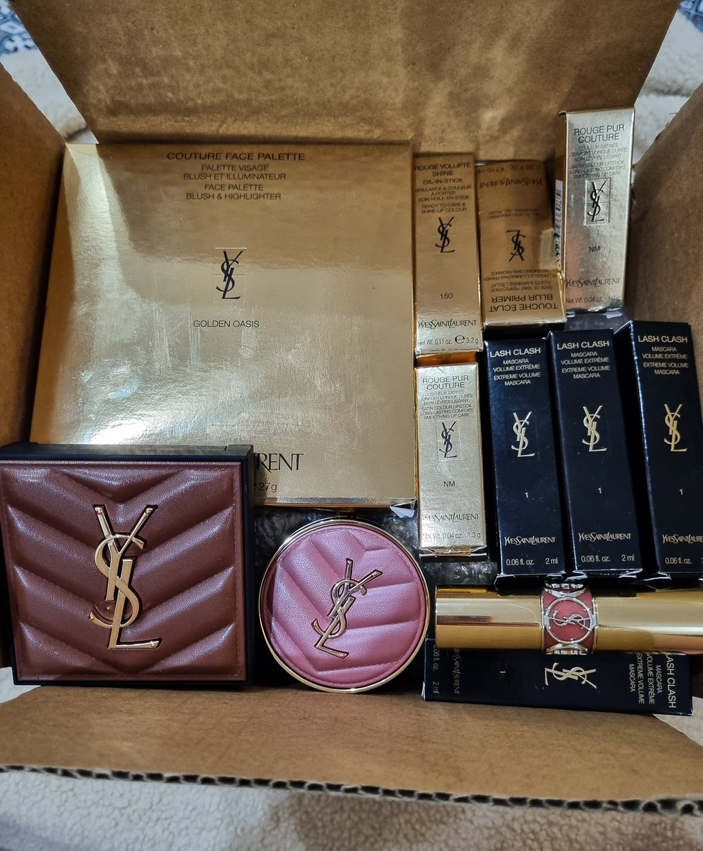 مولی ویزلی tweet media