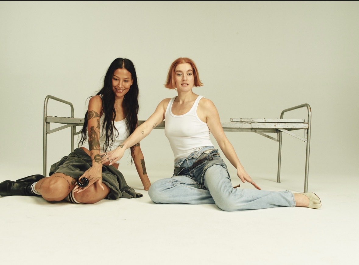 Icona Pop tweet media