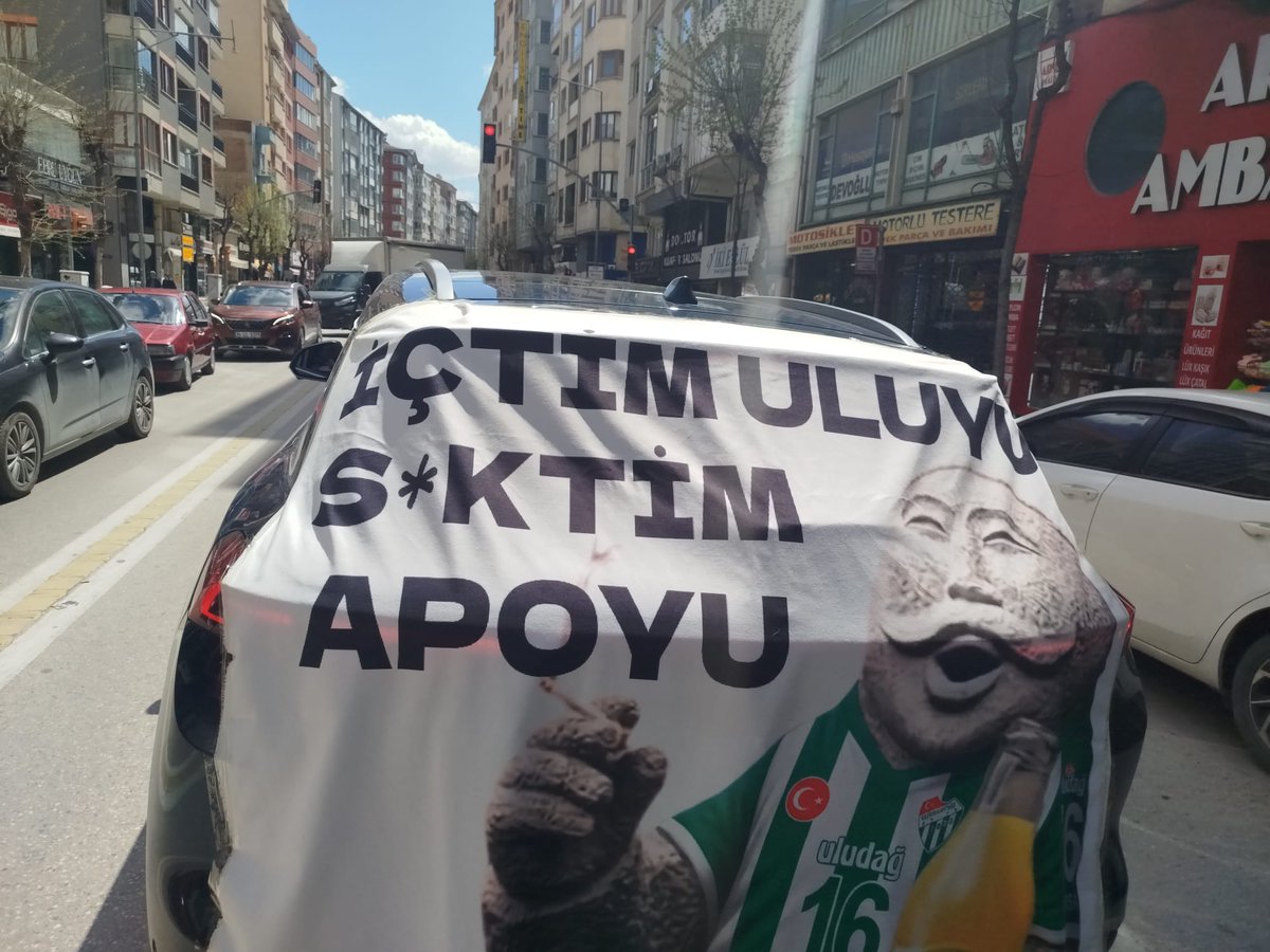 benerencan's tweet photo. @kelelvanglobal @turklendikkk Daha yakından görmek istersen https://t.co/QcQlbkxOI7