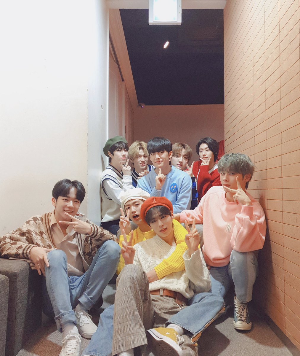 slow 로로 tweet media