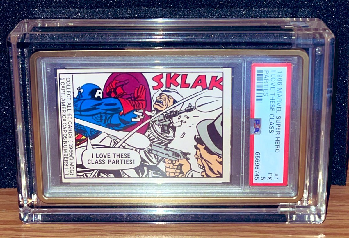 johnnydunn777's tweet photo. The 1st Marvel Card of all time
1966 Captain America Rookie card https://t.co/fiA0731VMS