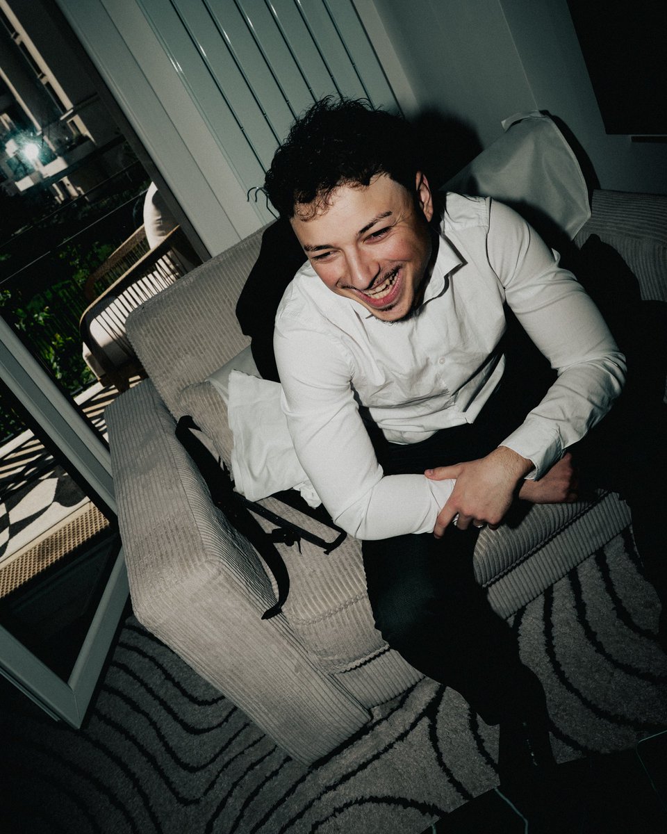 Merci pour le premier stream :)