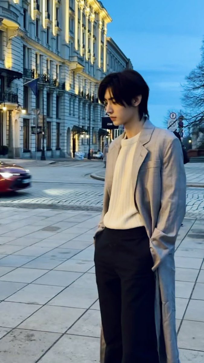 ENHYPEN IS 7 tweet media