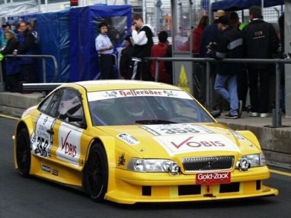 Have you ever seen the Volvo V70 that was supposed to race in DTM in 2000?