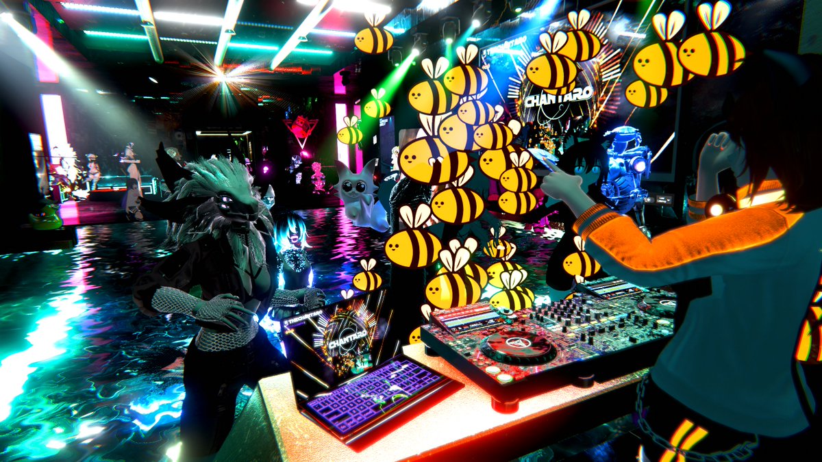 ChantaroMusic's tweet photo. Last nights Sachifest was actually such an insane time! 4 hours of straight raving and meme-ry. Absolutely incredible event! Was a pleasure to play ^^ https://t.co/ydCq99bAC3